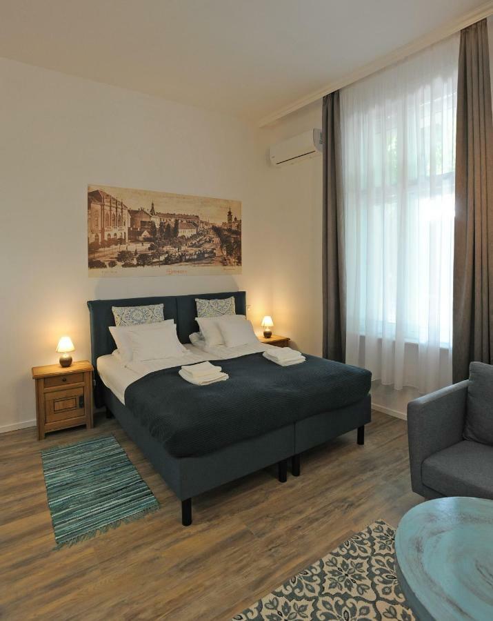 M37 Apartman Ντέμπρετσεν Εξωτερικό φωτογραφία