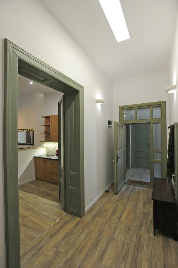 M37 Apartman Ντέμπρετσεν Εξωτερικό φωτογραφία