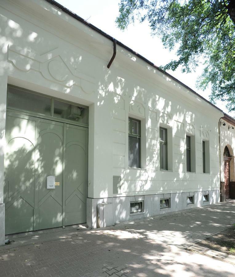 M37 Apartman Ντέμπρετσεν Εξωτερικό φωτογραφία
